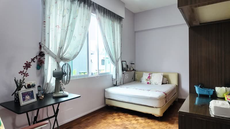 Jalan Sentosa, , 4 Bedrooms, 5,000 sqft, Detached House For Rent, by Chloe Seah, 500201212 - PropertyGuru.com.sg