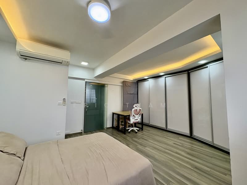 310C Punggol Walk, 310C Punggol Walk, Hougang / Punggol / Sengkang, 2 Bedrooms, 980 sqft, HDB Flat For Sale, by Eric Tham, 500201215 - Bedroom - PropertyGuru.com.sg