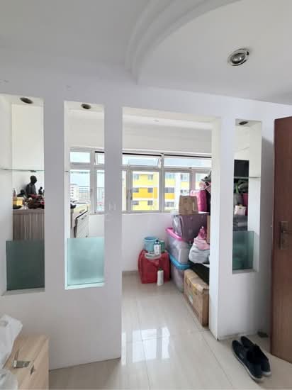 For Rent - 211 Tampines Street 23