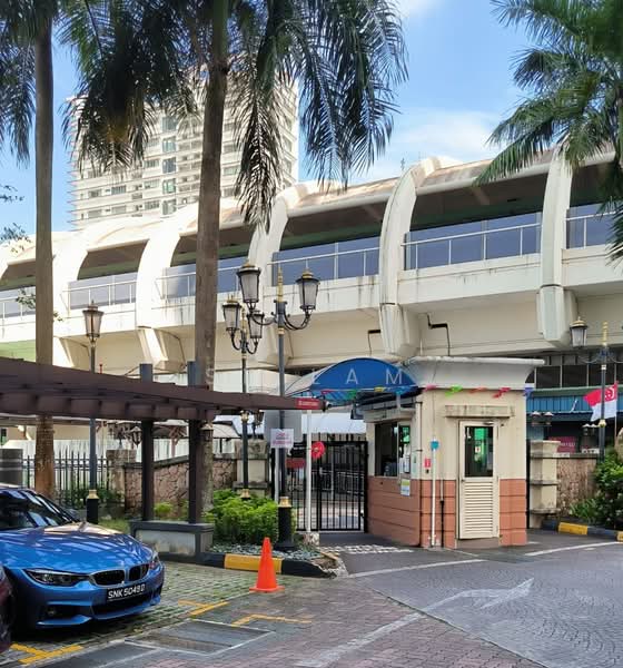 Astoria Park, 28 Lorong Mydin, 3 Bedrooms, 1,195 sqft, Condominium For Rent, by SK Lam, 500201227 - Exterior - PropertyGuru.com.sg