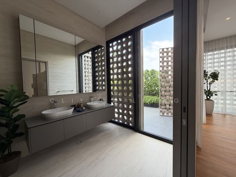 ✨ Hillcrest TOP Oct 2026, Hillcrest Road, 5 Bedrooms, 6,765 sqft, Semi-Detached House For Sale, by Clifton Liang, 500201250 - Bathroom - PropertyGuru.com.sg