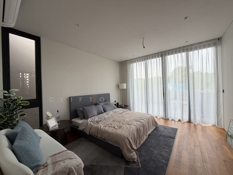 ✨ Hillcrest TOP Oct 2026, Hillcrest Road, 5 Bedrooms, 6,765 sqft, Semi-Detached House For Sale, by Clifton Liang, 500201250 - Ensuite Bedroom 4 - PropertyGuru.com.sg