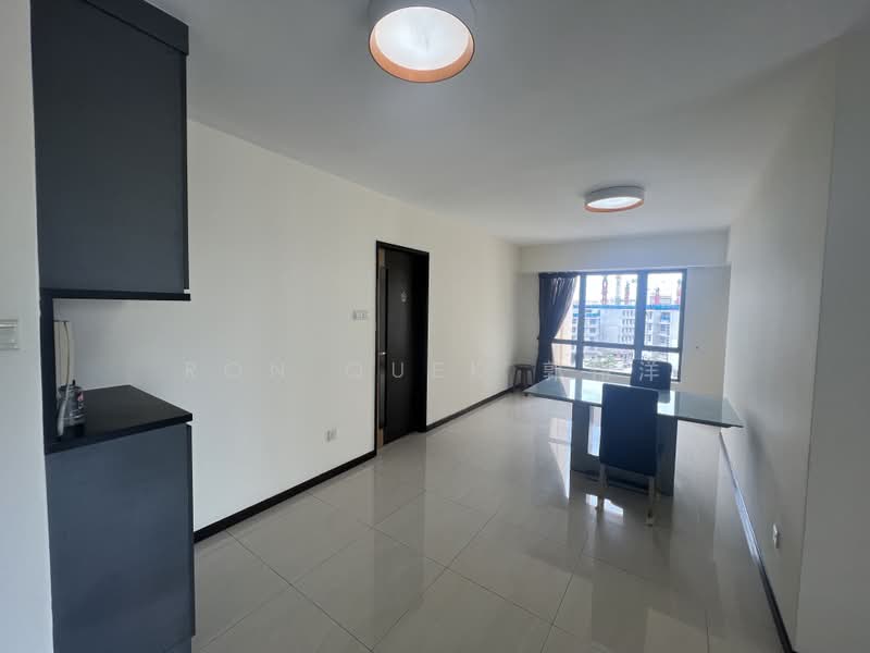 Aquarius By The Park, 13 Bedok Reservoir View, 3 Bedrooms, 1,206 sqft, Condominium For Sale, by Ron Quek 郭伟洋, 500201259 - Dining Room - PropertyGuru.com.sg