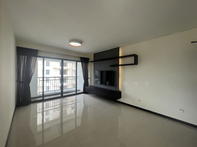 Aquarius By The Park, 13 Bedok Reservoir View, 3 Bedrooms, 1,206 sqft, Condominium For Sale, by Ron Quek 郭伟洋, 500201259 - Living Room - PropertyGuru.com.sg