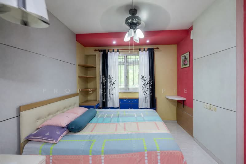 102B Punggol Field, 102B Punggol Field, 3 Bedrooms, 1,184 sqft, HDB Flat For Sale, by Elaine Wong, 500201260 - Bedroom - PropertyGuru.com.sg