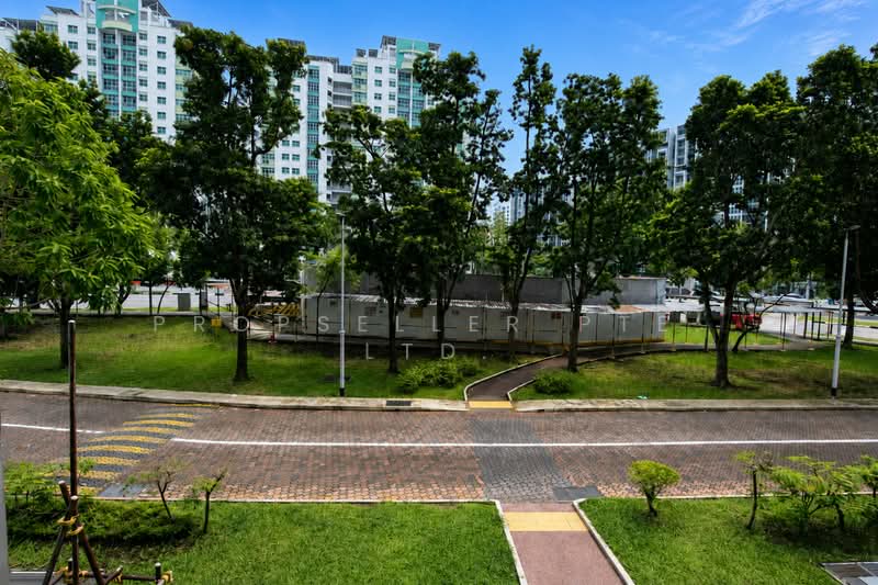 102B Punggol Field, 102B Punggol Field, 3 Bedrooms, 1,184 sqft, HDB Flat For Sale, by Elaine Wong, 500201260 - Exterior - PropertyGuru.com.sg