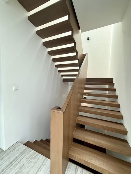 Kovan MRT- 3.5 storey Semi D Award Winning Designer House, , 7 Bedrooms, 6,600 sqft, Semi-Detached House For Sale, by Lynn Er, 500201261 - Interior - PropertyGuru.com.sg