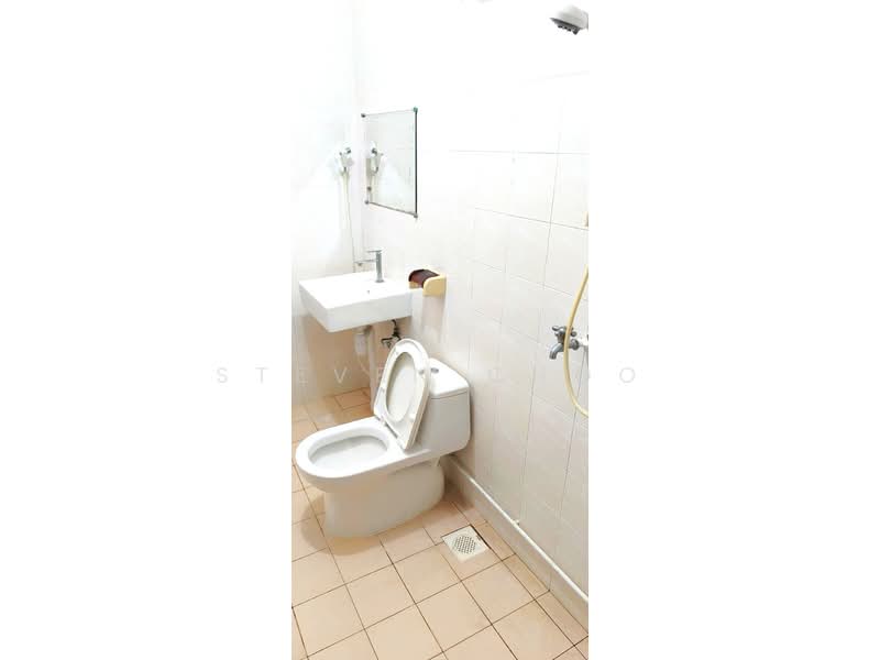 278 Toh Guan Road, 278 Toh Guan Road, Room Rental, 120 sqft, HDB Flat For Rent, by Steven Choo, 500201267 - Bathroom - PropertyGuru.com.sg