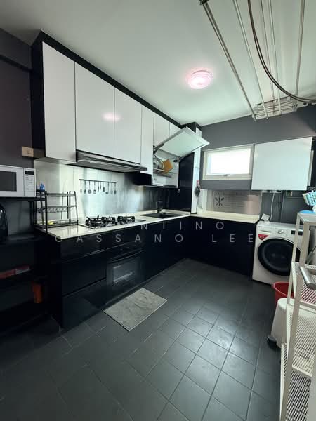 128B Punggol Field Walk, 128B Punggol Field Walk, 3 Bedrooms, 1,184 sqft, HDB Flat For Rent, by Quintino Cassano Lee, 500201274 - Kitchen - PropertyGuru.com.sg