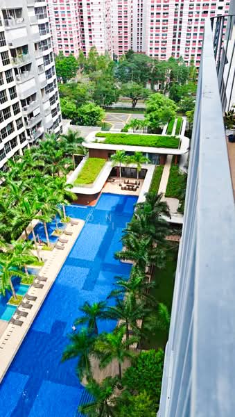 Hundred Palms Residences, 264 Yio Chu Kang Road, 4 Bedrooms, 1,270 sqft, Executive Condominium For Sale, by Soon Wei Jie, 500201283 - Pool - PropertyGuru.com.sg