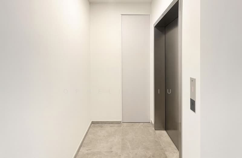 35 Gilstead, 35 Gilstead Road, 1 Bedroom, 474 sqft, Apartment For Sale, by Ophelia Liu, 500201296 - Entrance - PropertyGuru.com.sg
