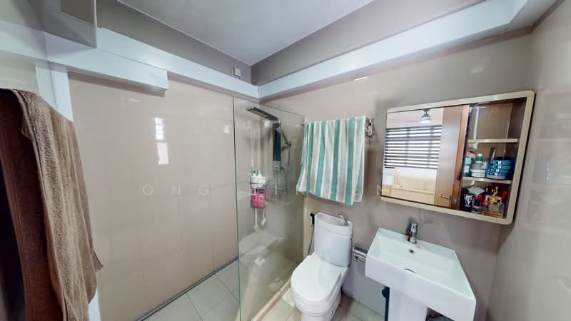 601A Tampines Avenue 9, 601A Tampines Avenue 9, 3 Bedrooms, 990 sqft, HDB Flat For Sale, by Ong Bincent, 500201299 - Bathroom - PropertyGuru.com.sg