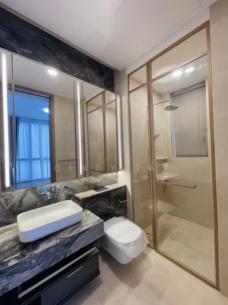 The Avenir, 8 River Valley Close, 2 Bedrooms, 828 sqft, Condominium For Rent, by Cindy Tay, 500201310 - Bathroom - PropertyGuru.com.sg