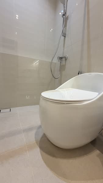 Studio Apartment in East Coast, , Room Rental, 150 sqft, Terraced House For Rent, by Mick Ho, 500201318 - Bathroom - PropertyGuru.com.sg