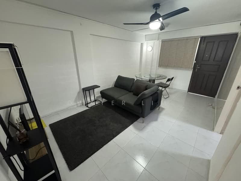 32 New Market Road, 32 New Market Road, 2 Bedrooms, 650 sqft, HDB Flat For Rent, by Dexter Lim, 500201322 - Living Room - PropertyGuru.com.sg