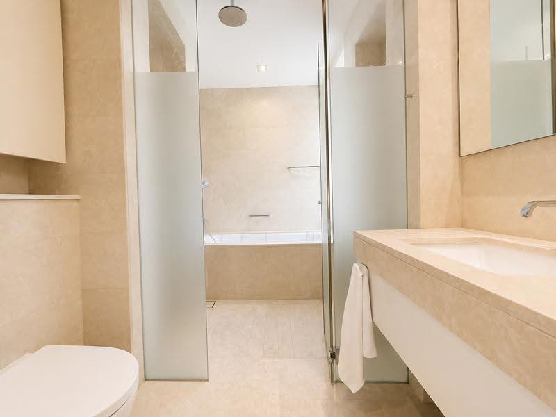 Parvis, 18 Holland Hill, Tanglin / Holland / Bukit Timah, 3 Bedrooms, 1,701 sqft, Condominium For Sale, by FiFi Ng, 500201325 - Bathroom - PropertyGuru.com.sg