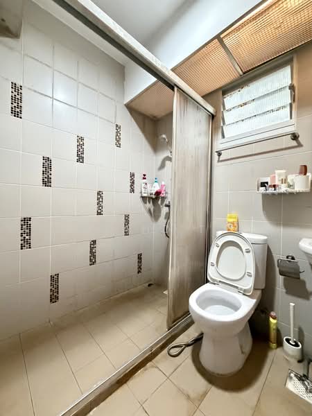 178A Rivervale Crescent, 178A Rivervale Crescent, 3 Bedrooms, 1,001 sqft, HDB Flat For Sale, by Roland Tai, 500201327 - PropertyGuru.com.sg