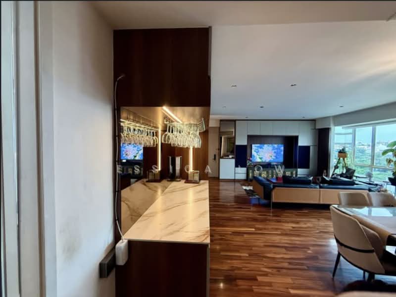 Nicole Green, 68 Guillemard Road, 3 Bedrooms, 2,260 sqft, Apartment For Rent, by Jessica Low, 500201332 - Living Room - PropertyGuru.com.sg