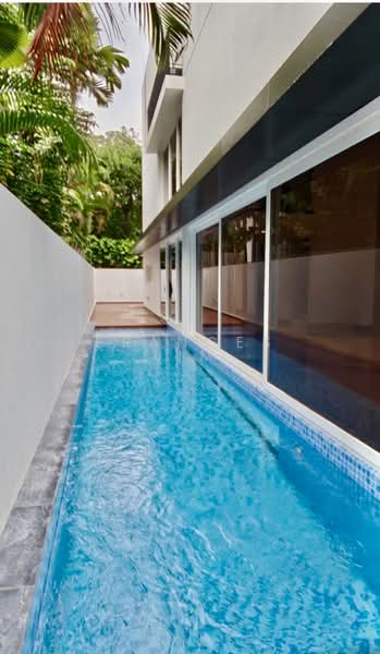 Serangoon Garden Estate, Serangoon Garden Way, 4 Bedrooms, 6,500 sqft, Corner Terrace For Sale, by Frances Lim, 500201336 - Pool - PropertyGuru.com.sg