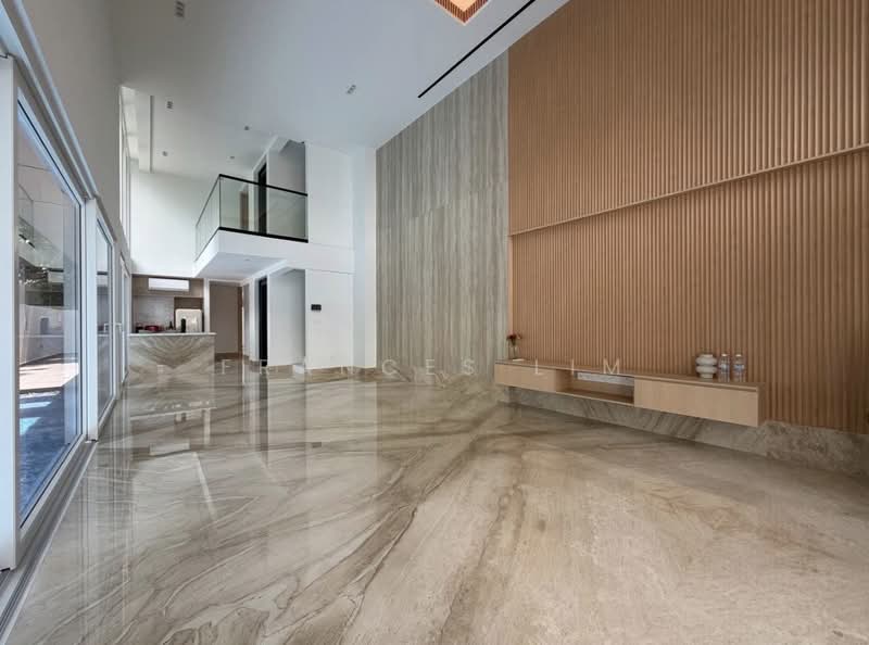 Serangoon Garden Estate, Coniston Grove, Hougang / Punggol / Sengkang, 4 Bedrooms, 6,500 sqft, Corner Terrace For Sale, by Frances Lim, 500201336 - Living Room - PropertyGuru.com.sg
