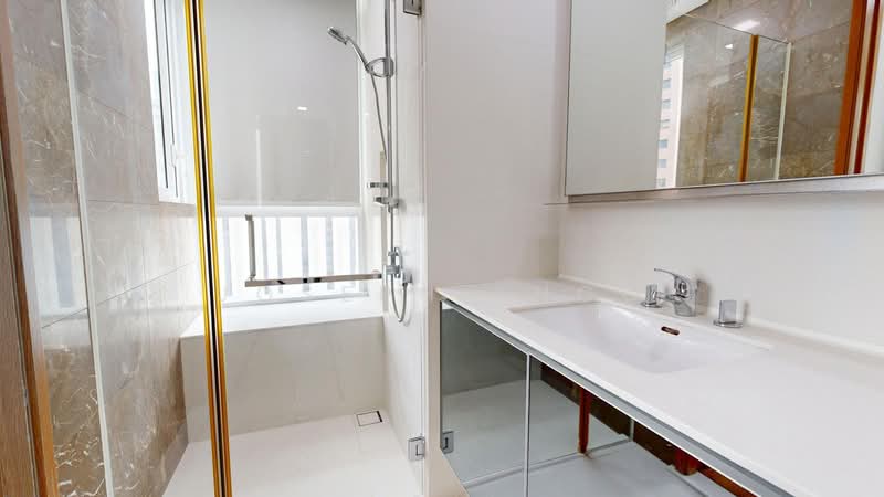 76 Shenton, 76 Shenton Way, 1 Bedroom, 592 sqft, Apartment For Rent, by Joseph Khoo, 500201340 - Bathroom - PropertyGuru.com.sg