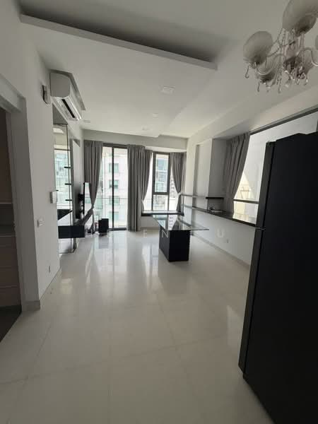 Suffolk Premier, 3 Suffolk Road, Room Rental, 150 sqft, Apartment For Rent, by Helen Xu, 500201346 - Living Room - PropertyGuru.com.sg