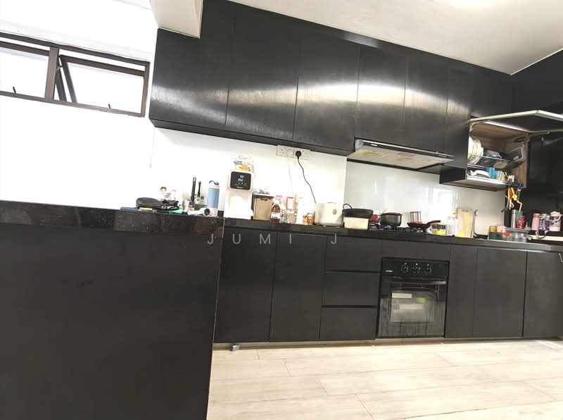 670A Choa Chu Kang Crescent, 670A Choa Chu Kang Crescent, 3 Bedrooms, 1,108 sqft, HDB Flat For Sale, by Jumi J, 500201357 - Kitchen - PropertyGuru.com.sg