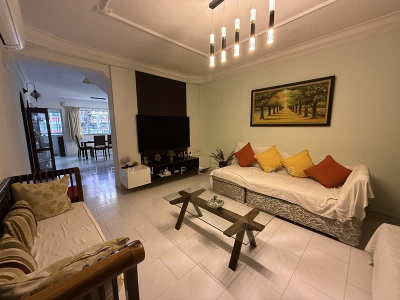 2 Toh Yi Drive, 2 Toh Yi Drive, 4 Bedrooms, 1,658 sqft, HDB Flat For Sale, by Jennifer Ong, 500201359 - Living Room - PropertyGuru.com.sg