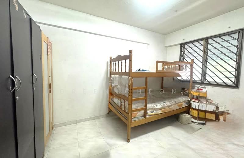 535 Jurong West Street 52, 535 Jurong West Street 52, 2 Bedrooms, 721 sqft, HDB Flat For Sale, by Doreen Cheong, 500201366 - Bedroom - PropertyGuru.com.sg