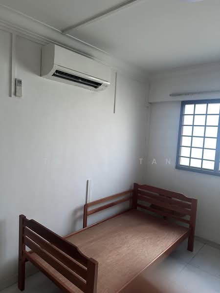 854 Woodlands Street 83, 854 Woodlands Street 83, Room Rental, 18 sqft, HDB Flat For Rent, by Thomas Tan, 500201368 - Bedroom - PropertyGuru.com.sg