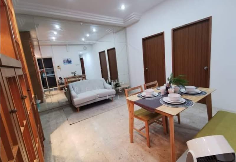 The Anchorage, 370 Alexandra Road, Room Rental, 150 sqft, Condominium For Rent, by Florence Zheng Zhen, 500201377 - Living Room - PropertyGuru.com.sg