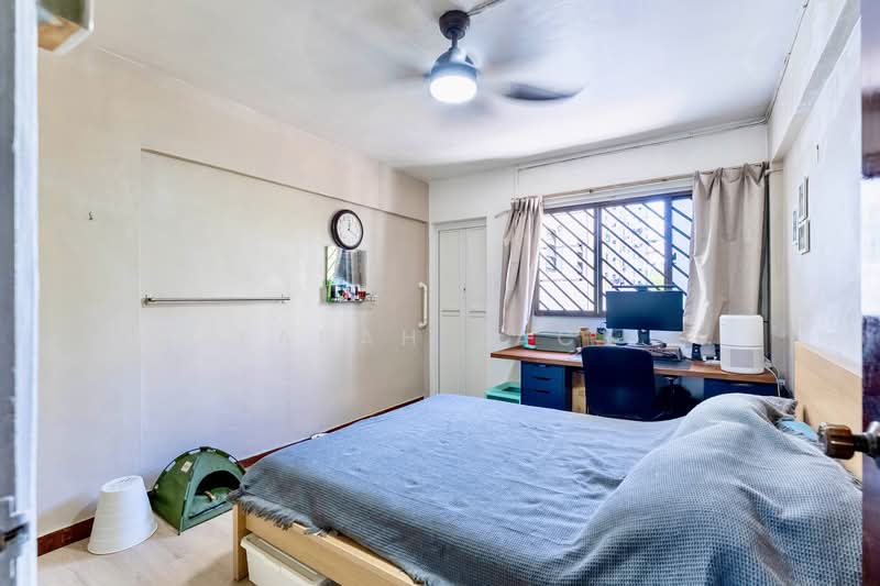 407 Pandan Gardens, 407 Pandan Gardens, 3 Bedrooms, 1,119 sqft, HDB Flat For Sale, by Farah Zack, 500201379 - Bedroom - PropertyGuru.com.sg
