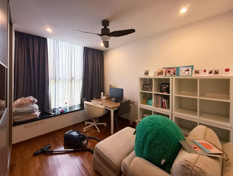 Eleven @ Holland, 11 Holland Link, 5 Bedrooms, 3,735 sqft, Cluster House For Sale, by Gabriel Tan, 500201389 - Study - PropertyGuru.com.sg