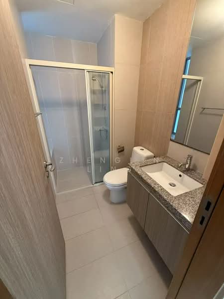 The Metropolitan Condominium, 8 Alexandra View, Room Rental, 152 sqft, Condominium For Rent, by Zhenglin Ling, 500201391 - Bathroom - PropertyGuru.com.sg