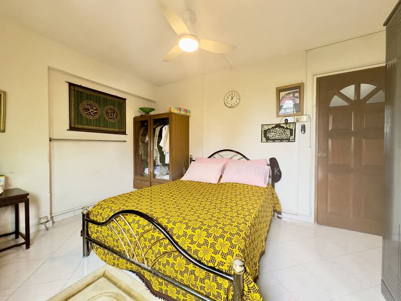 14 Ghim Moh Road, 14 Ghim Moh Road, 3 Bedrooms, 1,281 sqft, HDB Flat For Sale, by Farah Zack, 500201395 - Bedroom - PropertyGuru.com.sg