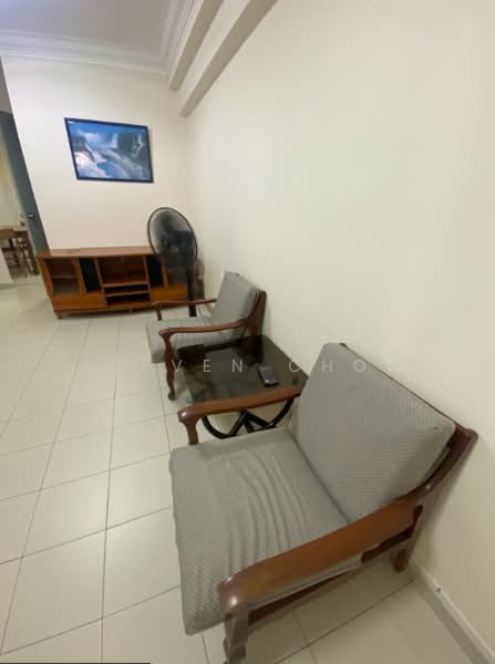 353 Yishun Ring Road, 353 Yishun Ring Road, 2 Bedrooms, 797 sqft, HDB Flat For Rent, by Steven Choo, 500201396 - Living Room - PropertyGuru.com.sg