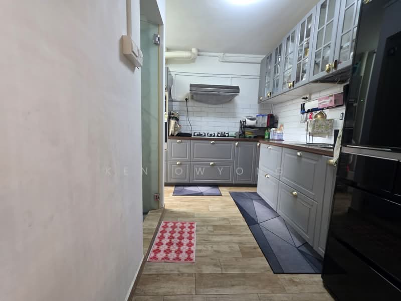469 Jurong West Street 41, 469 Jurong West Street 41, 3 Bedrooms, 1,604 sqft, HDB Flat For Sale, by Ken Owyong, 500201411 - Kitchen - PropertyGuru.com.sg