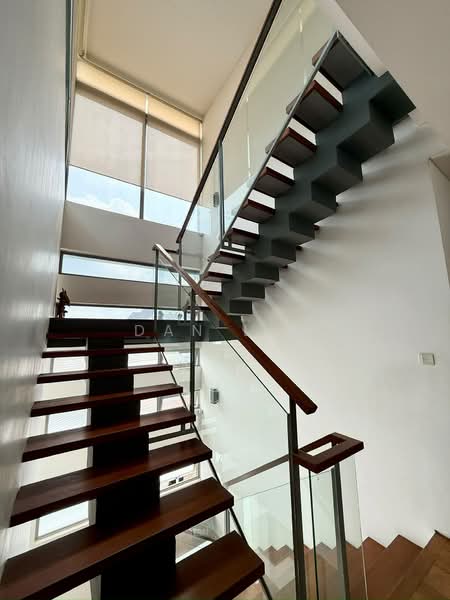 Modern Bungalow @ Braddell Hgt, Matlock Rise, Macpherson / Potong Pasir, 5 Bedrooms, 6,300 sqft, Bungalow House For Sale, by Dan Lim, 500201428 - Interior - PropertyGuru.com.sg