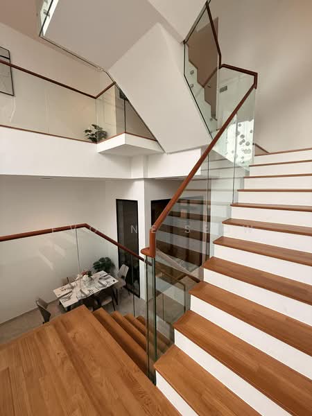 FREEHOLD 3 Storey Inter Terrace! With Attic and Lift! BRAND NEW!!, , 5 Bedrooms, 1,771 sqft, Terraced House For Sale, by Evonne Seow, 500201432 - Interior - PropertyGuru.com.sg
