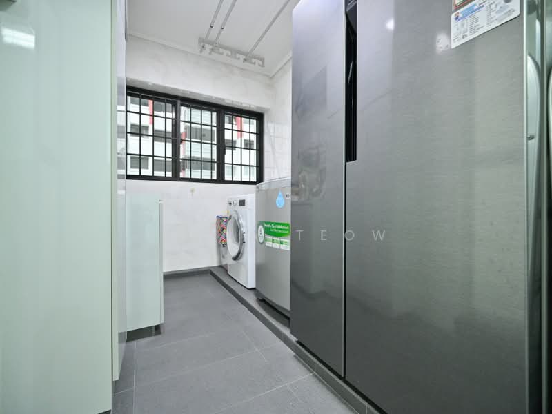 270 Toh Guan Road, 270 Toh Guan Road, 3 Bedrooms, 1,302 sqft, HDB Flat For Sale, by Diana Teow, 500201433 - Interior - PropertyGuru.com.sg