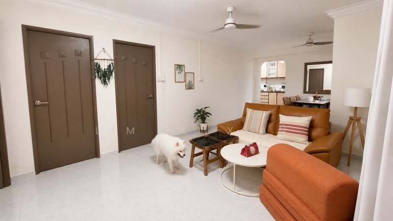 Blk 952 Hougang Ave 9, Hougang Ave 9, 3 Bedrooms, 1,076 sqft, HDB Flat For Sale, by Lim Kai Xian, 500201434 - Living Room - PropertyGuru.com.sg