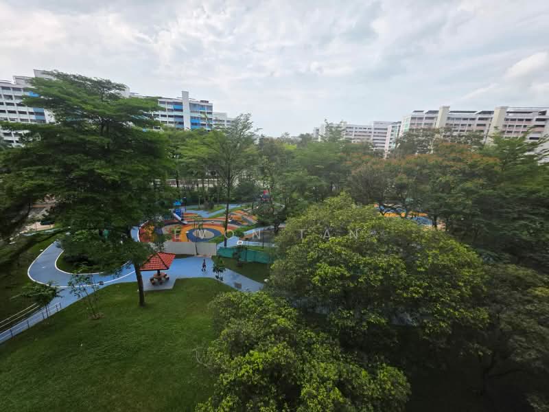 469 Jurong West Street 41, 469 Jurong West Street 41, 3 Bedrooms, 1,604 sqft, HDB Flat For Sale, by Evon Tan, 500201441 - Exterior - PropertyGuru.com.sg