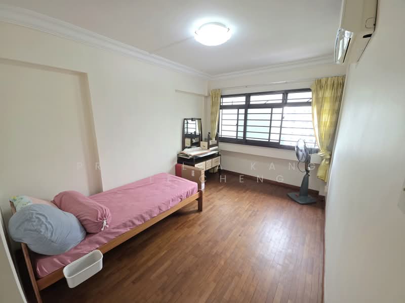 615 Bukit Panjang Ring Road, 615 Bukit Panjang Ring Road, Room Rental, 120 sqft, HDB Flat For Rent, by Priscilla Kang Swee Cheng, 500201443 - Bedroom - PropertyGuru.com.sg