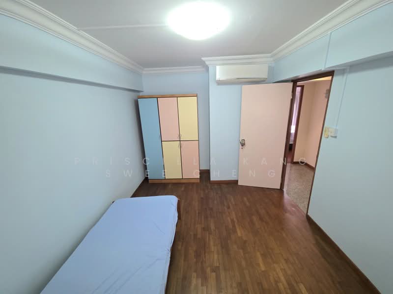 615 Bukit Panjang Ring Road, 615 Bukit Panjang Ring Road, Room Rental, 120 sqft, HDB Flat For Rent, by Priscilla Kang Swee Cheng, 500201443 - Bedroom - PropertyGuru.com.sg