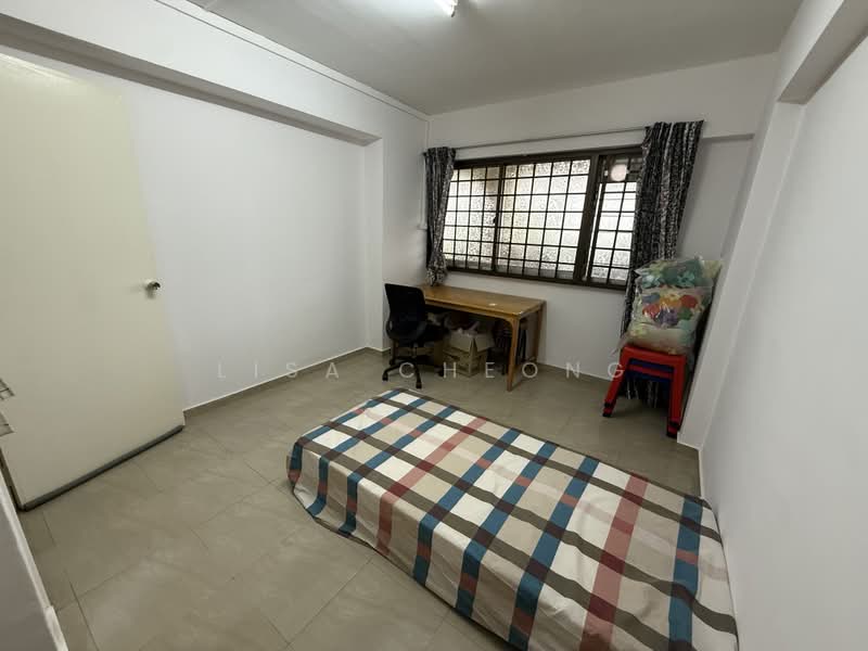 363 Hougang Avenue 5, 363 Hougang Avenue 5, Room Rental, 100 sqft, HDB Flat For Rent, by Lisa Cheong, 500201447 - Bedroom - PropertyGuru.com.sg