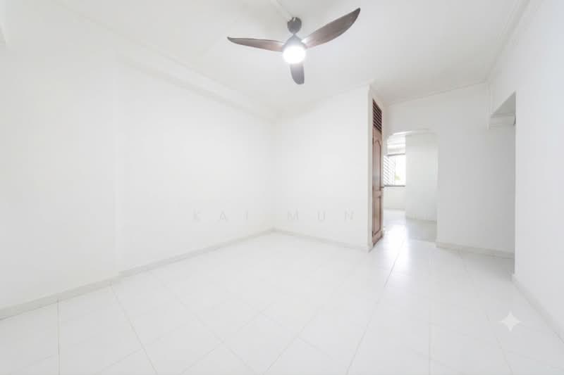 824 Jurong West Street 81, 824 Jurong West Street 81, 4 Bedrooms, 1,119 sqft, HDB Flat For Sale, by Kai Mun, 500201449 - Interior - PropertyGuru.com.sg