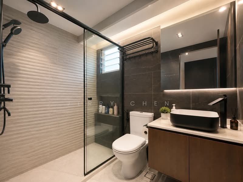 450C Bukit Batok West Avenue 6, 450C Bukit Batok West Avenue 6, 3 Bedrooms, 1,001 sqft, HDB Flat For Sale, by Jerry Chen, 500201450 - Master Bathroom - PropertyGuru.com.sg
