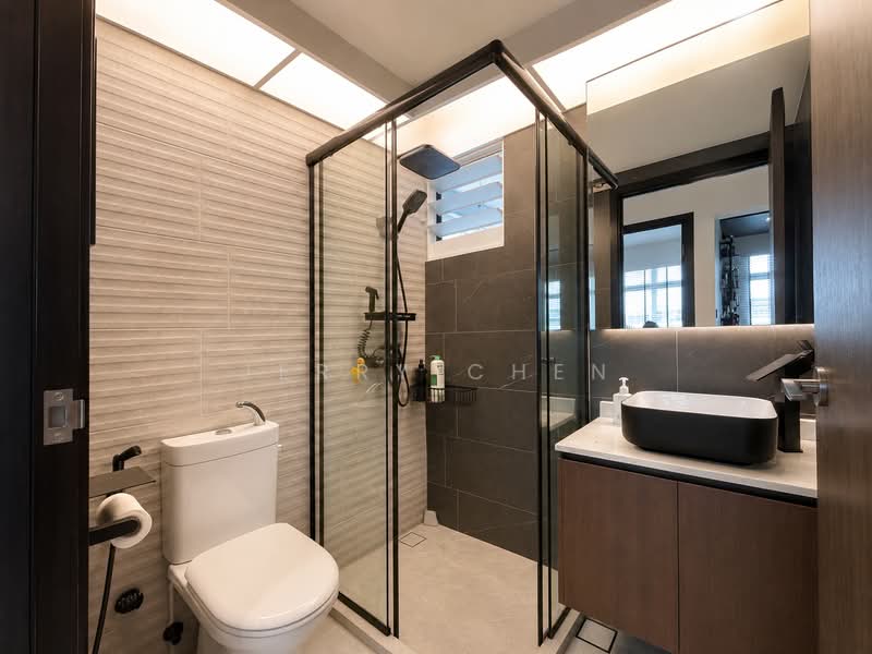 450C Bukit Batok West Avenue 6, 450C Bukit Batok West Avenue 6, 3 Bedrooms, 1,001 sqft, HDB Flat For Sale, by Jerry Chen, 500201450 - Bathroom - PropertyGuru.com.sg