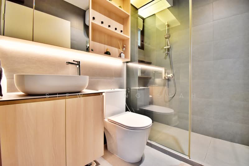 420B Northshore Drive, 420B Northshore Drive, 3 Bedrooms, 1,206 sqft, HDB Flat For Sale, by Seah Siew Yong, 500201463 - Bathroom - PropertyGuru.com.sg