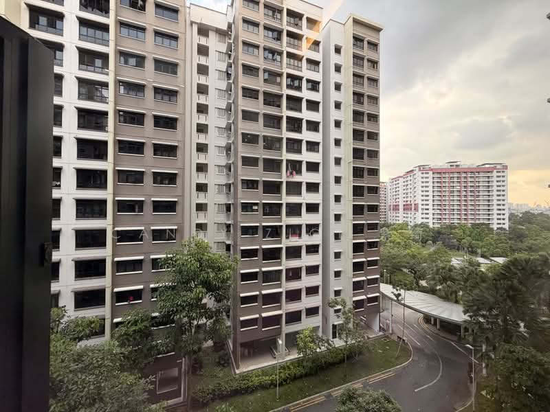 992B Buangkok Link, 992B Buangkok Link, 3 Bedrooms, 993 sqft, HDB Flat For Sale, by Candy ZiQi 紫绮, 500201468 - Exterior - PropertyGuru.com.sg